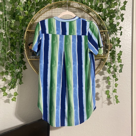 NWOT Cato Cure Blue, Green, and white striped top. New without tags size small - Picture 3 of 3